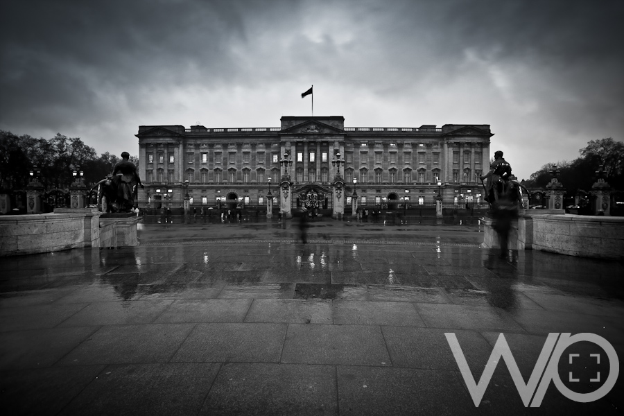 Buckingham Palace Black and White