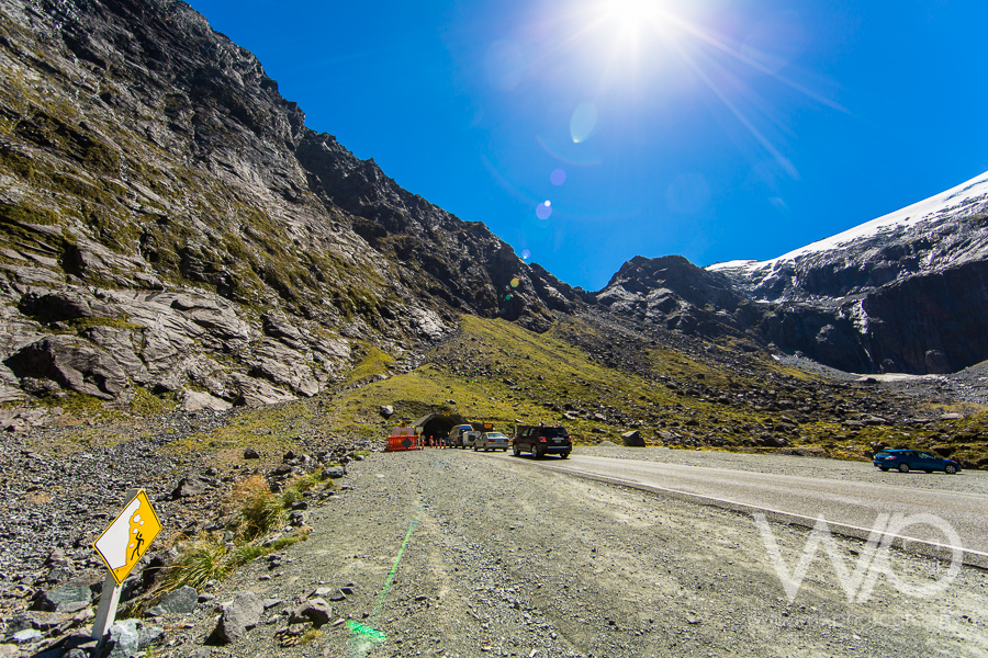 The queue to Homer Tunnel, SH94