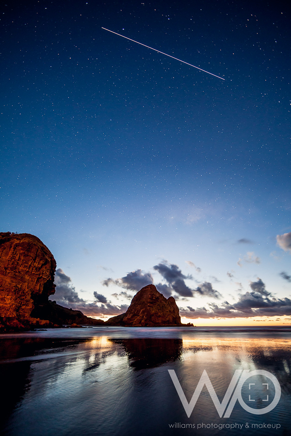 Piha sunset twilight
