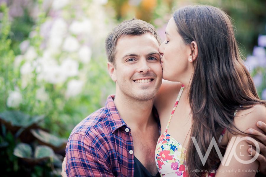 Auckland Engagement Photographer Winter Gardens