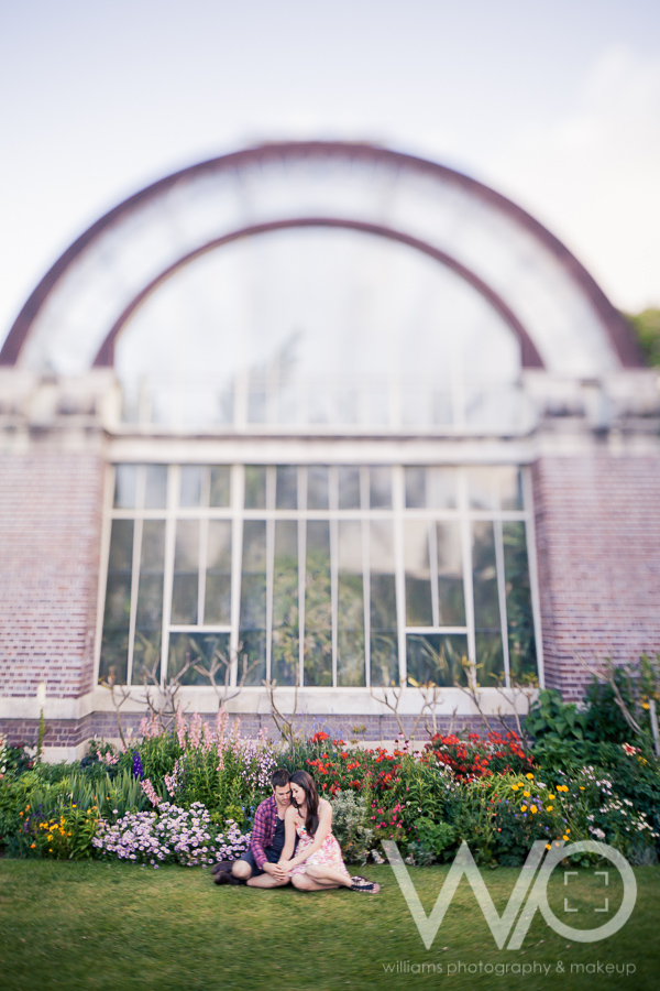 Auckland Engagement Photographer Winter Gardens